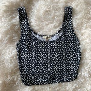 Lily white print crop top small